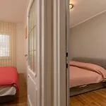 Donatella Apartman Pjescana Uvala
