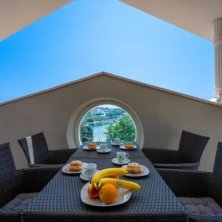 Donatella Apartament Pjescana Uvala